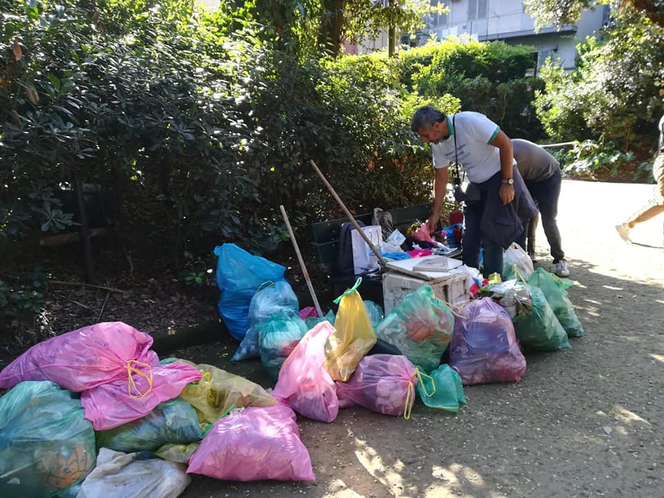 È la Floridiana o è una discarica?