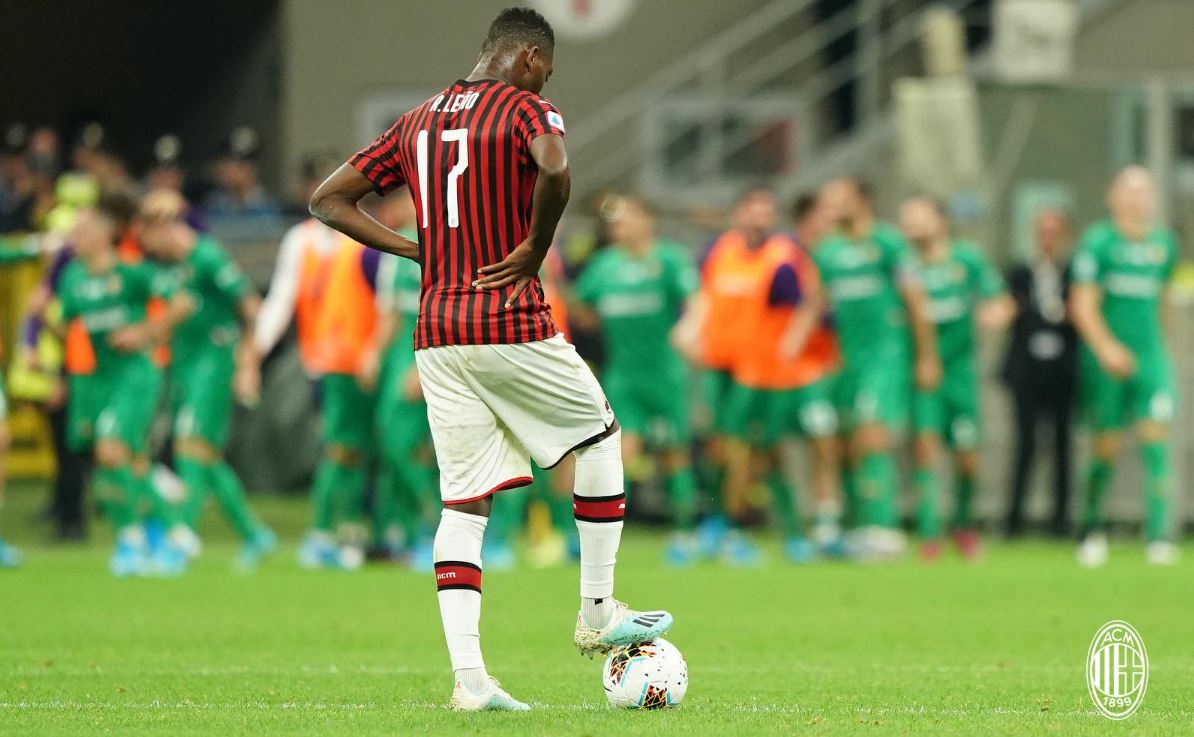 Il Milan (con Leao) in gol a Sassuolo dopo 6 secondi e 76 centesimi. Il più veloce d’Europa (VIDEO)