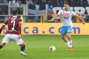 Un vaccino con nove richiami per l’isteria del tifo napoletano item-thumbnail