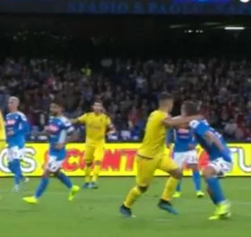 la crisi di rigetto degli arbitri Llorente