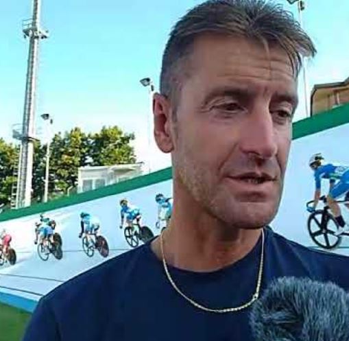 La stella del ciclismo Paternoster su Salvoldi: “Ma è tutto incredibile, scherziamo?” La stella del ciclismo Paternoster su Salvoldi: “Ma è tutto incredibile, scherziamo?”