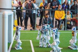 Libero: a Roma un triangolare di calcio a cinque tra robot umanoidi item-thumbnail