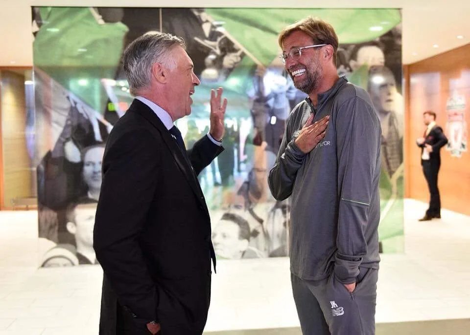 La Stampa: Ancelotti sa come mettere la museruola ai Reds. Il Napoli risponde presente La Stampa: Ancelotti sa come mettere la museruola ai Reds. Il Napoli risponde presente