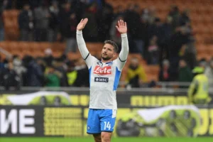 rinnovo mertens-napoli