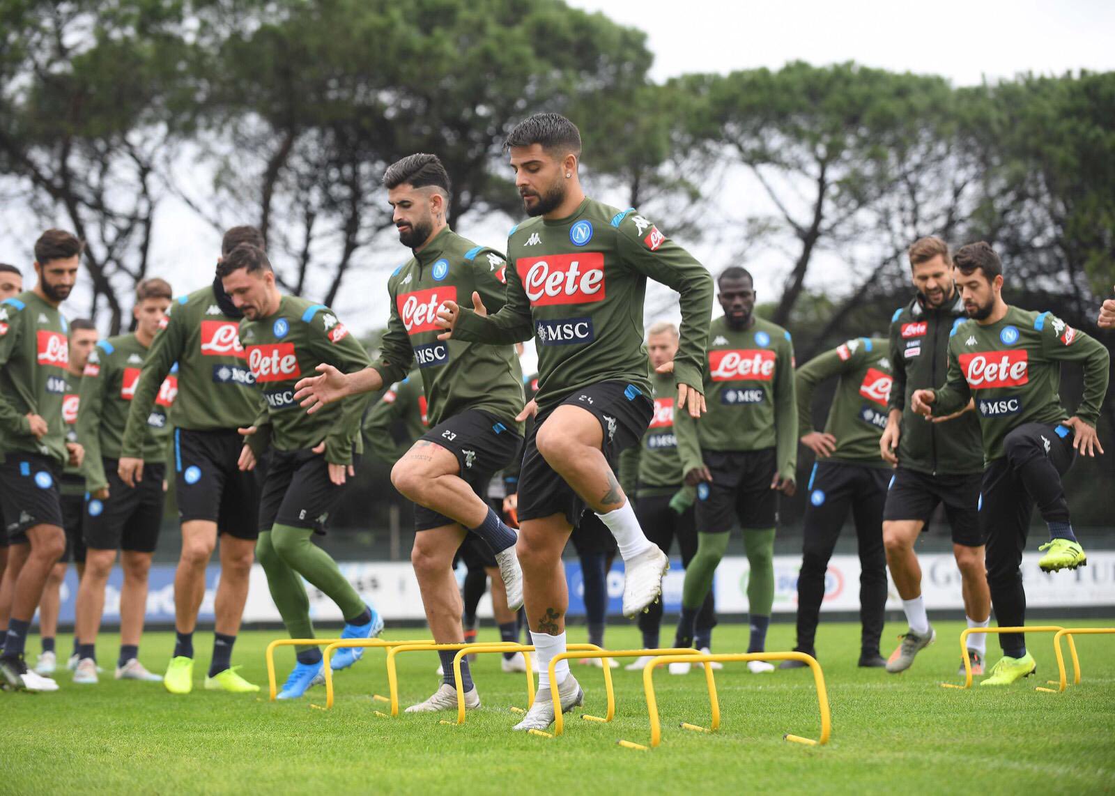 Mattino: i calciatori del Napoli hanno apprezzato le parole di Ancelotti a Rizzoli Mattino: i calciatori del Napoli hanno apprezzato le parole di Ancelotti a Rizzoli