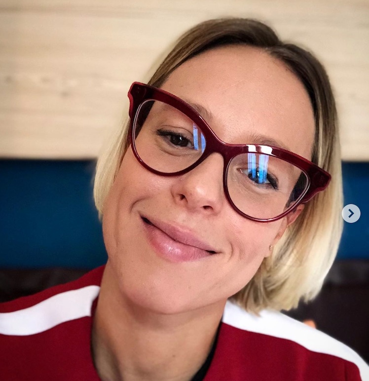 Il lato fragile di Federica Pellegrini: «La bulimia, il rosario e io che incuto soggezione»