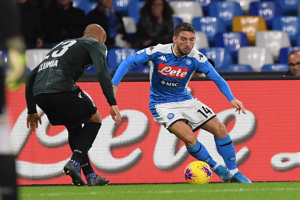 Pasquà qua si mangia pane e veleno, pare gli abbia detto Mertens. Solo veleno, gli fa eco il Var