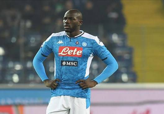 Koulibaly sovverte le regole del calcio, si fa smentire dal suo procuratore