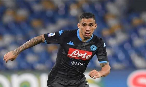 Napoli ostaggio del mercato in uscita