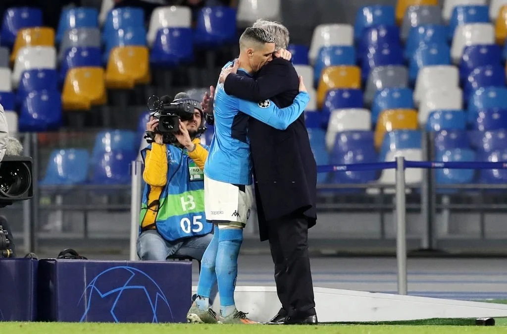 le lacrime dei calciatori del napoli nello spogliatoio