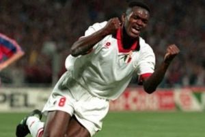 Desailly: “Razzismo? Si fermi il calcio. Col business a rischio, correranno ai ripari” item-thumbnail