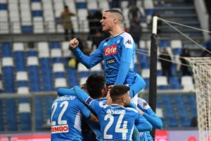 il napoli si gioca il futuro ed è arbitro del destino