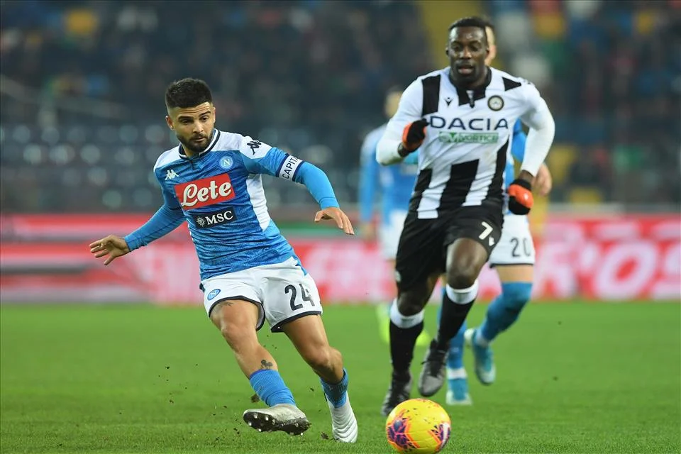 ad Ancelotti non è piaciuta l'apatia di Insigne