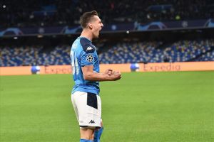 Sky: Napoli-Parma, Mertens in panchina. Dubbio tra Milik e LLorente item-thumbnail