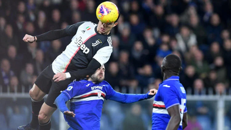 ronaldo acrobata