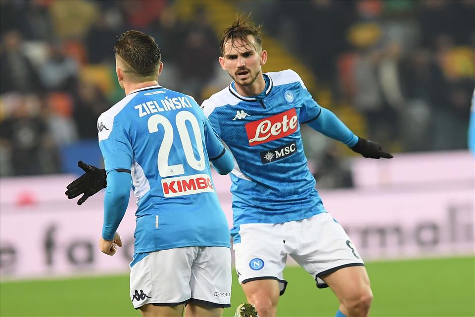 Sconcerti: “Fabian Ruiz e Zielinski sono, con Milinkovic, i migliori centrocampisti della Serie A” Sconcerti: “Fabian Ruiz e Zielinski sono, con Milinkovic, i migliori centrocampisti della Serie A”