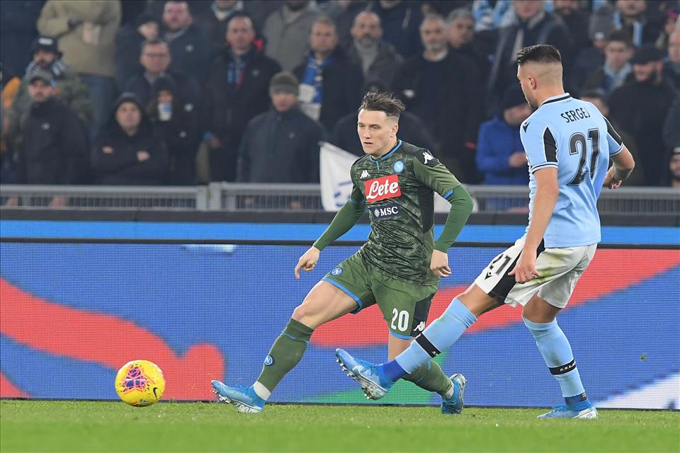 CorSport: Coppa Italia anticipata per il palinsesto Rai. Il calcio insegue il tintinnio del denaro CorSport: Coppa Italia anticipata per il palinsesto Rai. Il calcio insegue il tintinnio del denaro