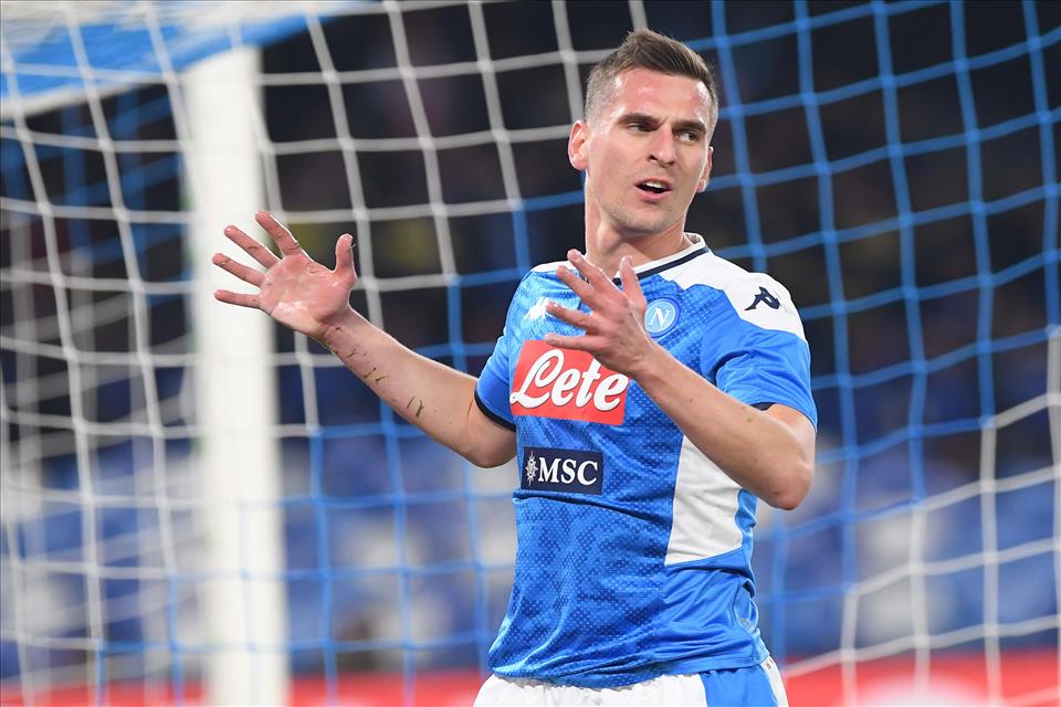 Gazzetta: L’OM offre 7 milioni più 2 di bonus per Milik e un contratto da 3,5 netti