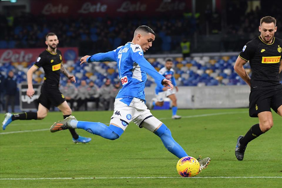 Calcagno (Aic): “Callejon? Nessuno può imporre alle parti di prolungare il contratto” Calcagno (Aic): “Callejon? Nessuno può imporre alle parti di prolungare il contratto”