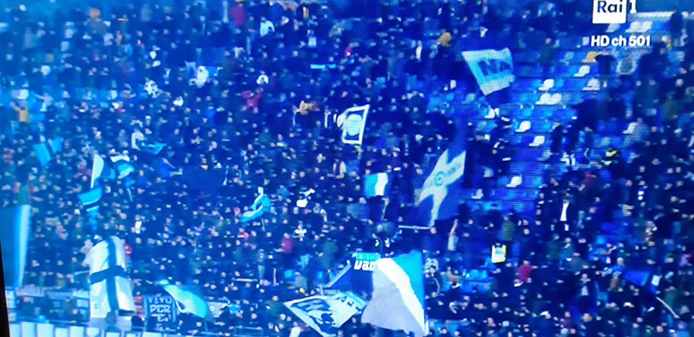 La Curva B  diserta Napoli-Barcellona