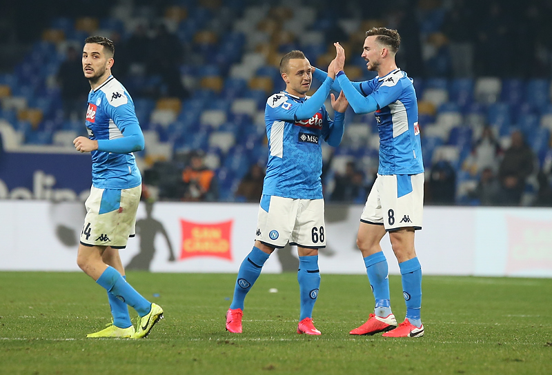 CorSport: Lobotka out una ventina giorni, ma potrebbe essere recuperato per il Milan CorSport: Lobotka out una ventina giorni, ma potrebbe essere recuperato per il Milan