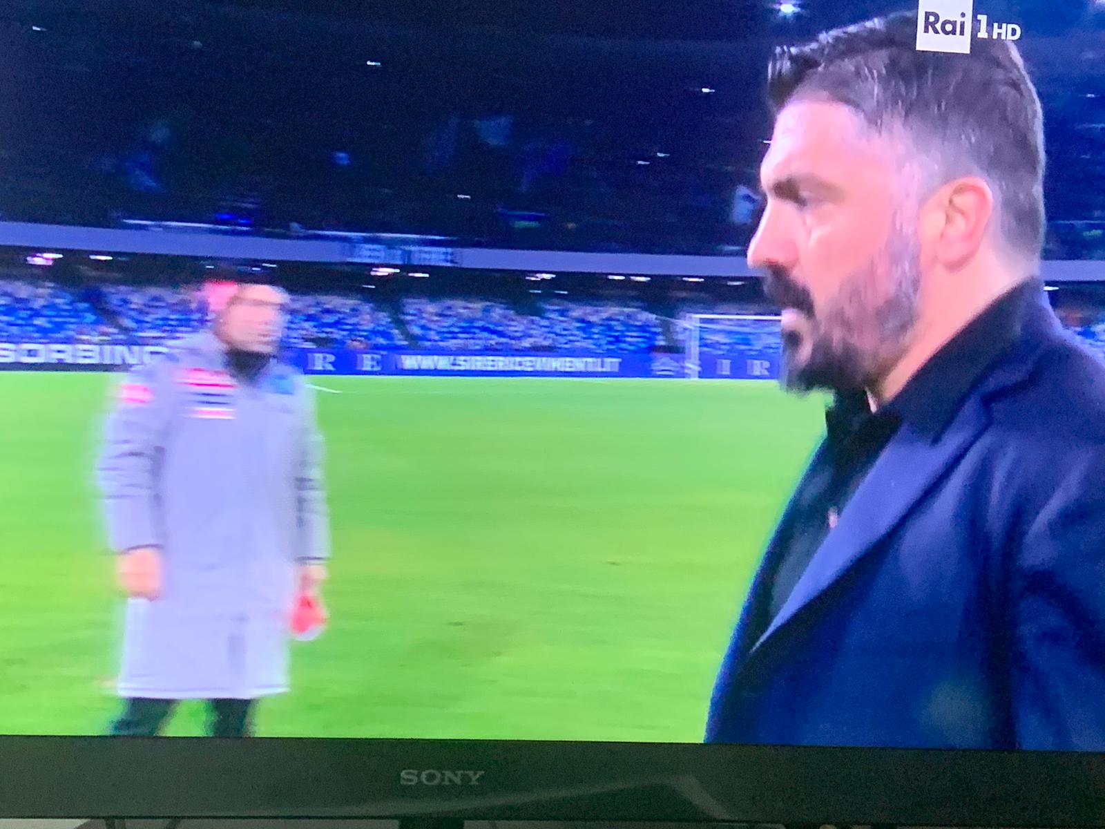 Gattuso: «Senza i tifosi non avremmo vinto. Non possiamo fare i biondi con gli occhi azzurri» Gattuso: «Senza i tifosi non avremmo vinto. Non possiamo fare i biondi con gli occhi azzurri»
