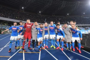 Napoli stipendio calciatori
