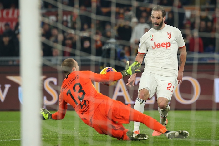 Repubblica: il papà ribadisce che Higuain non vuole lasciare la Juve Repubblica: il papà ribadisce che Higuain non vuole lasciare la Juve