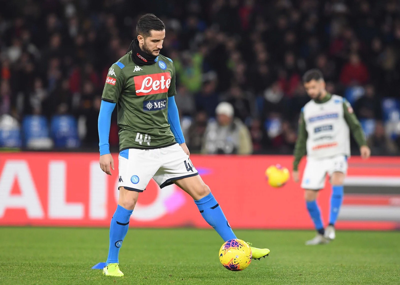 manolas