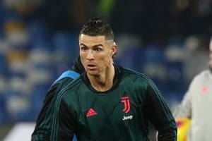 La Bosman uccide il calcio: i calciatori liberi professionisti con le tutele dei lavoratori dipendenti item-thumbnail