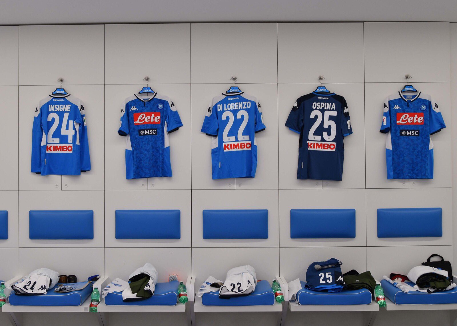 Napoli-Perugia: Gattuso conferma Ospina in porta e Di Lorenzo centrale. Spazio a Lozano e Llorente Napoli-Perugia: Gattuso conferma Ospina in porta e Di Lorenzo centrale. Spazio a Lozano e Llorente