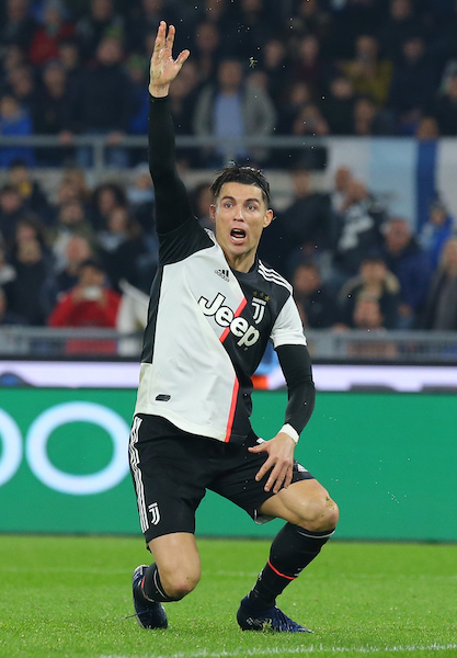 Marca: Cristiano Ronaldo si sta riavvicinando al Real Madrid, che però non considera il suo ritorno Marca: Cristiano Ronaldo si sta riavvicinando al Real Madrid, che però non considera il suo ritorno