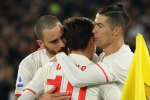 La bolla Juventus finisce in Procura. La Asl: «Segnaleremo i calciatori che hanno violato l’isolamento» item-thumbnail