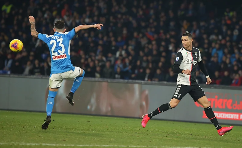 Juventus-Napoli rinviata al 7 aprile