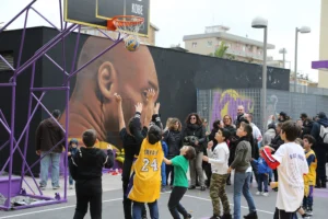 il coach Sacchetti al parco Kobe