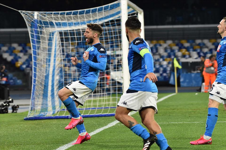 Gazzetta: Mertens in grande forma, subito in gol nella prima partitella post virus