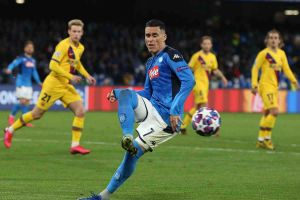 Tuttosport: rischio Barcellona-Napoli a porte chiuse, la Uefa vuole garanzie di normalità item-thumbnail