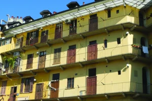 a Milano nasce il fitness di ringhiera