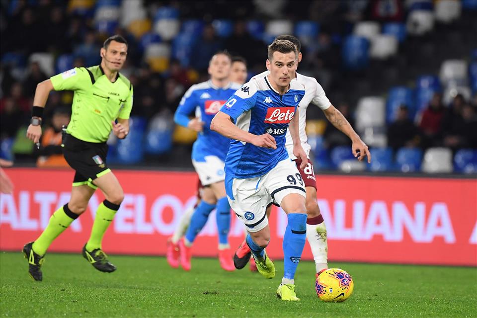 Gazzetta: il Napoli ha offerto a Milik 5 milioni a stagione