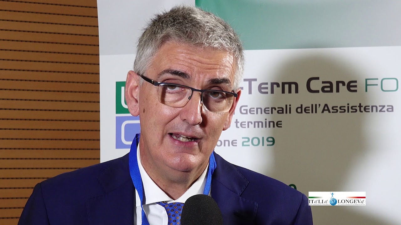 Brusaferro: «Siamo ancora in fase epidemica e lontani dall’immunità di gregge» Brusaferro: «Siamo ancora in fase epidemica e lontani dall’immunità di gregge»