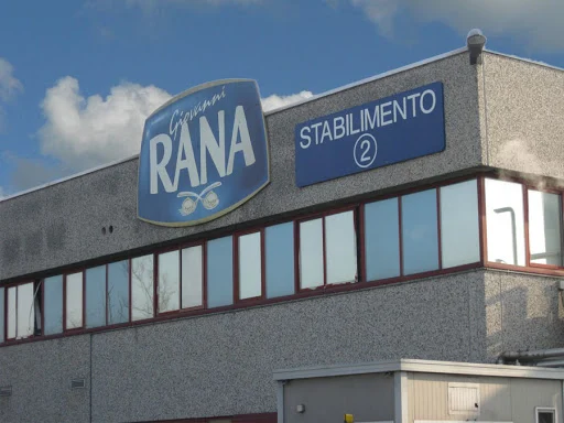 Rana aumenta gli stipendi