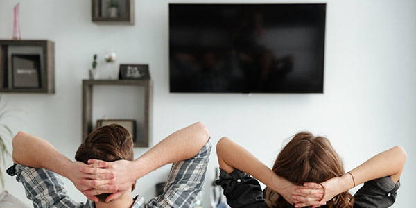 Film, serie, libri… non riusciamo a distrarci perché la pandemia supera la fantasia Film, serie, libri… non riusciamo a distrarci perché la pandemia supera la fantasia