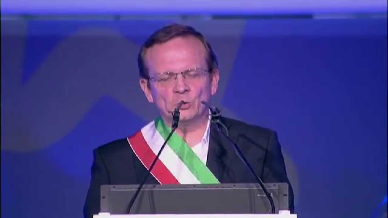 Il sindaco di Nembro: «Abbiamo fatto tutto da soli. Sopravvissuti grazie ad atti di eroismo civile» 