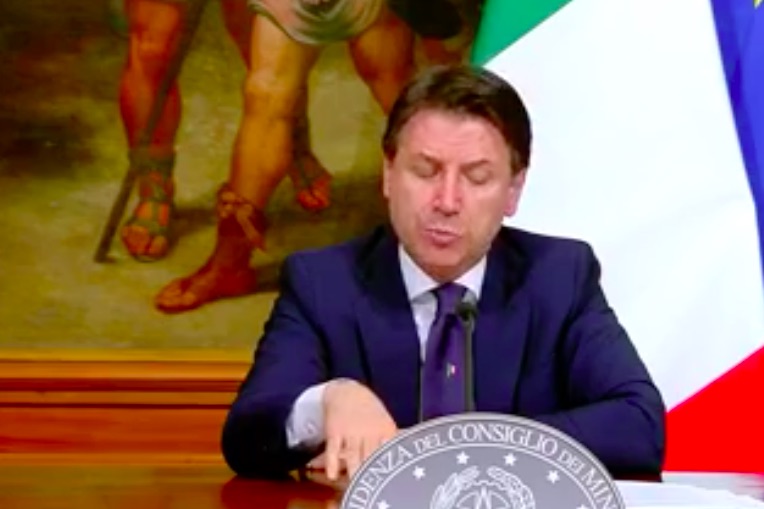 Conte annuncia la proroga dello stato di emergenza oltre il 31 luglio