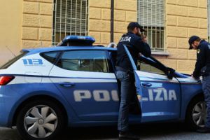 Il governo annuncia tolleranza zero sugli assembramenti. E sulle feste private scatterà la delazione item-thumbnail
