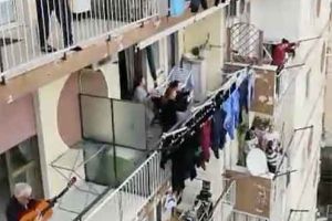 È finita l’era delle verande abusive, quanto valgono ora i balconi al metro quadro? item-thumbnail
