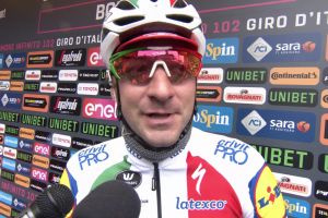 Elia Viviani: «Il ciclismo a porte chiuse non ha senso. Mi alleno con i percorsi virtuali» item-thumbnail