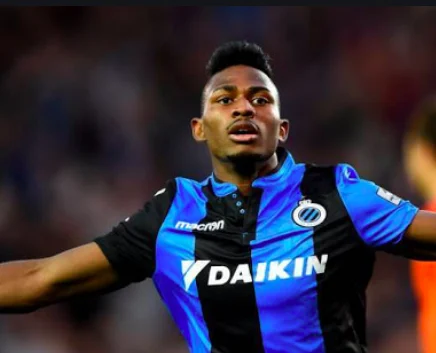 Dennis è l'attaccante ideale per il Napoli