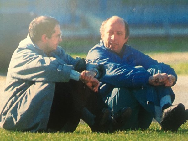 L’autobiografia di Bianchi: «Lo scudetto dell’88 lo perdemmo perché i giocatori pensavano ai rinnovi» L’autobiografia di Bianchi: «Lo scudetto dell’88 lo perdemmo perché i giocatori pensavano ai rinnovi»