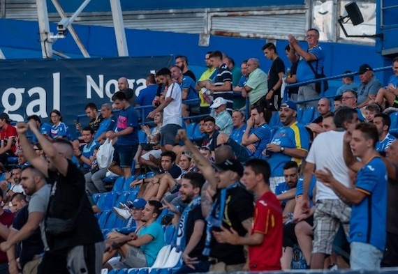 Il Getafe: un anno gratis per chi rinnova l’abbonamento. “È populismo, il Barcellona non può farlo” Il Getafe: un anno gratis per chi rinnova l’abbonamento. “È populismo, il Barcellona non può farlo”